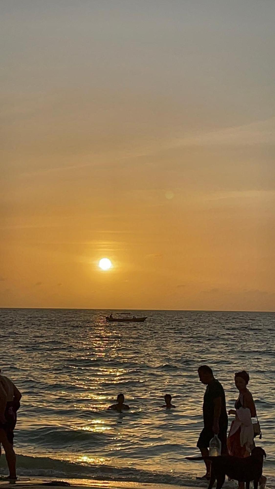 Mandala Beach Hotel Baru Bagian luar foto